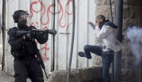 İsrail askerleri Kudüste 30 Filistinliyi yaraladı
